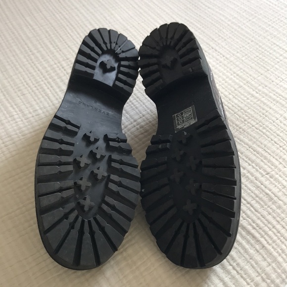 Everlane Lug Loafer in Brown Croc - Picture 5 of 5